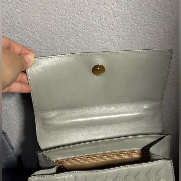 Bottega Veneta Light Sage Intrecciato Top Handle Crossbody Bag - Picture 7 of 16